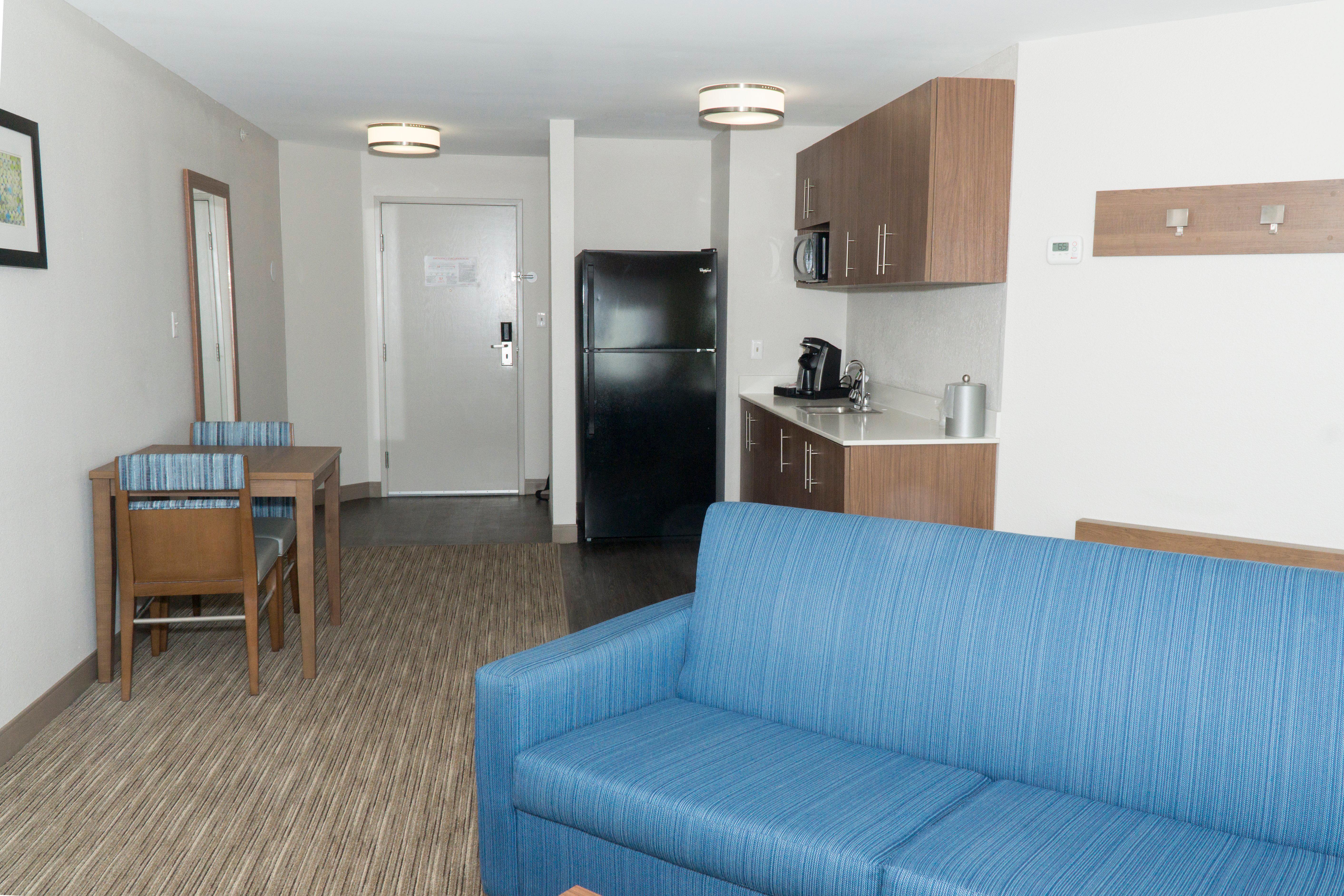 Holiday Inn Express Hotel & Suites Madison By Ihg Exteriér fotografie